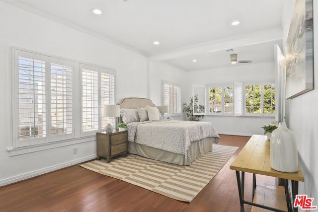 5761 W Olympic Boulevard, Los Angeles, CA 90036