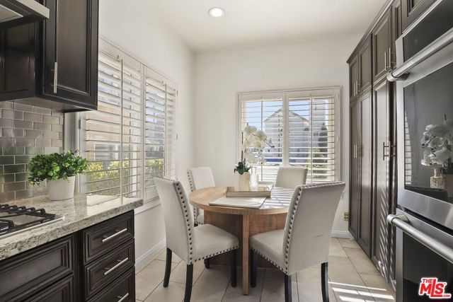 5761 W Olympic Boulevard, Los Angeles, CA 90036