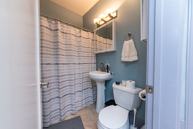 2627 W Hirsch Street 2, Chicago, IL 60622