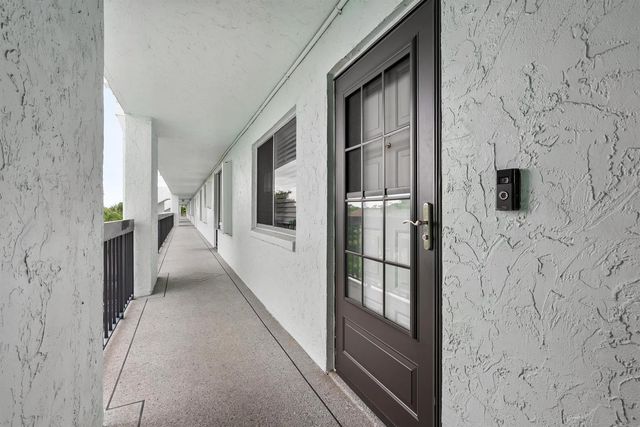 6698 10th Avenue N 408, Lake Worth, FL 33467