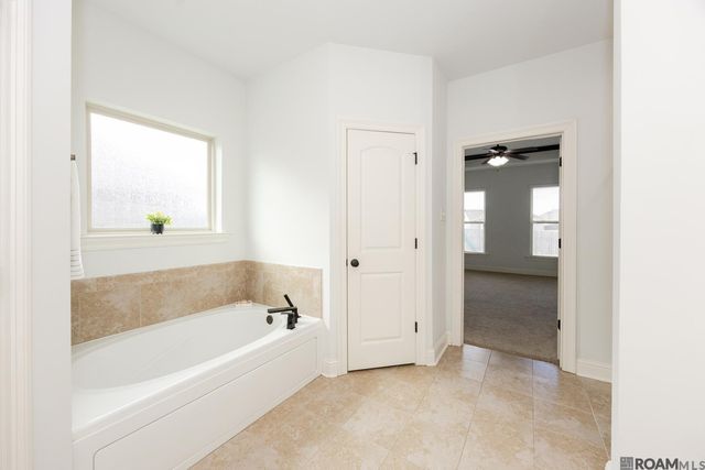 6358 Union Dr, Addis, LA 70710