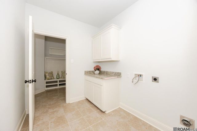 6358 Union Dr, Addis, LA 70710