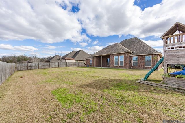 6358 Union Dr, Addis, LA 70710