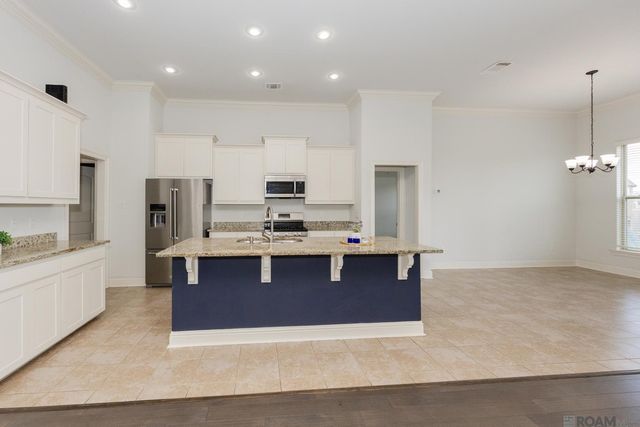 6358 Union Dr, Addis, LA 70710