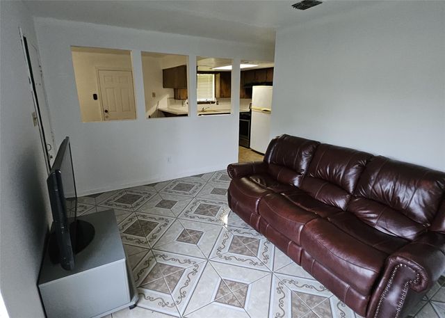 6315 Mardale Drive, Houston, TX 77016