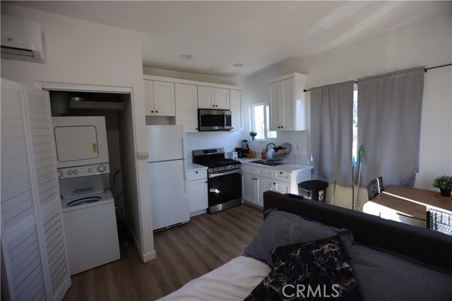 1526 E 1st Street, Los Angeles, CA 90033