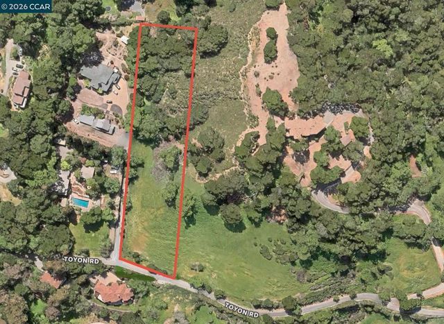 Toyon Road, Lafayette, CA 94549