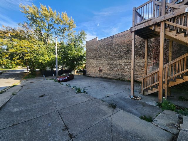 10901 S Michigan Avenue, Chicago, IL 60628