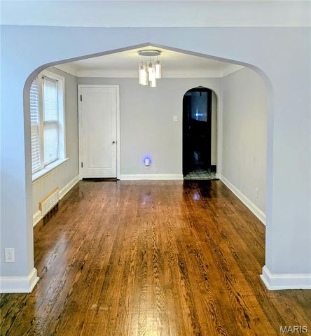 4606 Penrose Street, St Louis, MO 63115