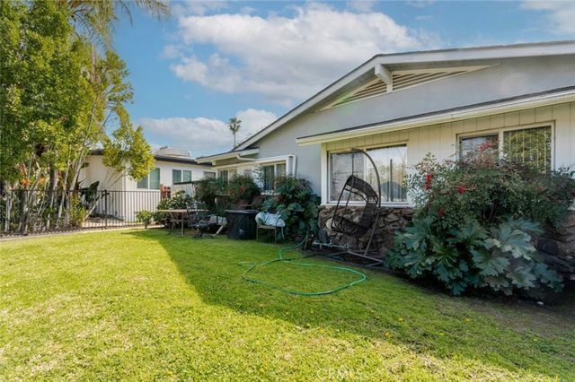 12806 Oxnard Street, North Hollywood, CA 91606