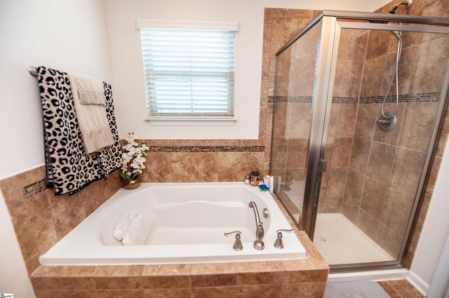 609 Windward Lane, Duncan, SC 29334