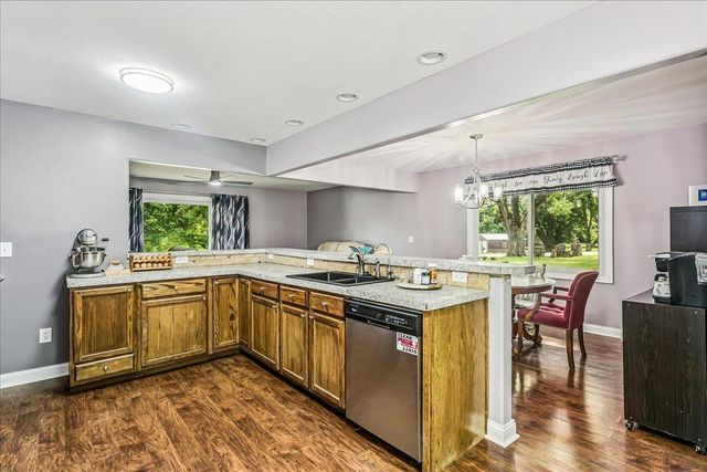 1113 E Springdale, Derby, KS 67037