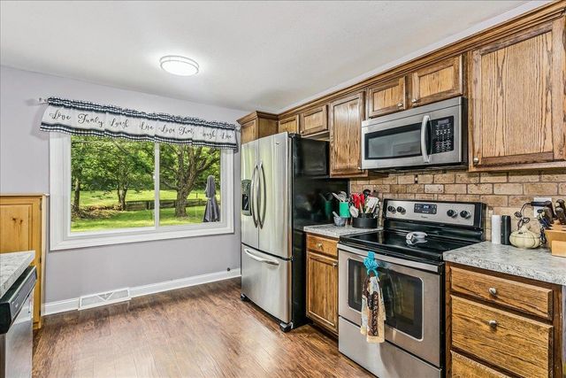 1113 E Springdale, Derby, KS 67037