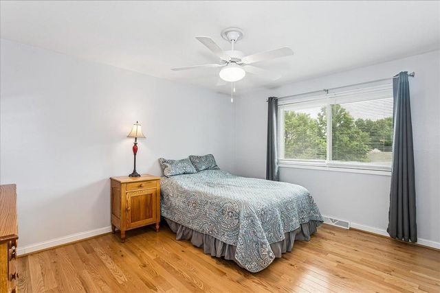 1113 E Springdale, Derby, KS 67037
