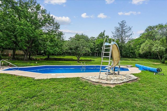 1113 E Springdale, Derby, KS 67037