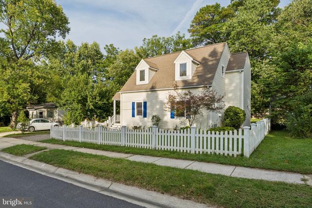 101 CHARLES ST, Rockville, MD 20850