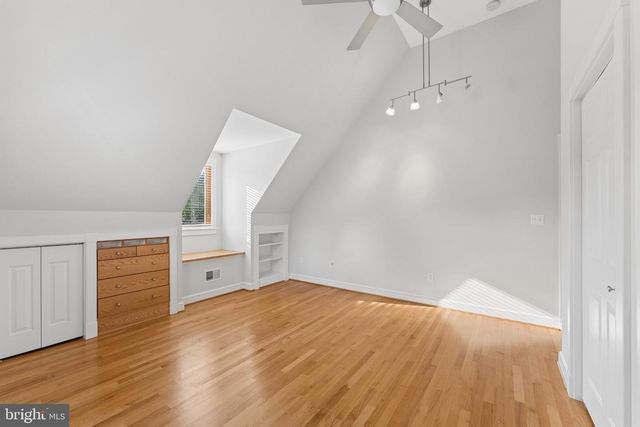 101 CHARLES ST, Rockville, MD 20850