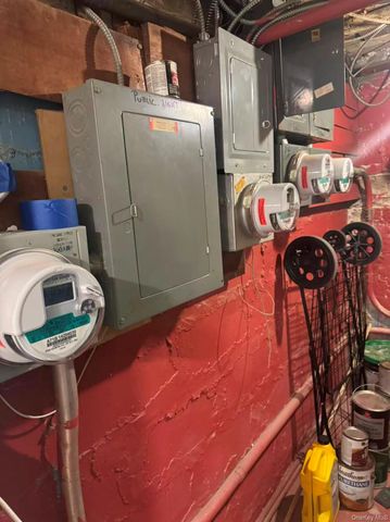 31-11 101st Street, East Elmhurst, NY 11369