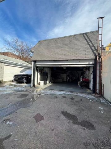 31-11 101st Street, East Elmhurst, NY 11369