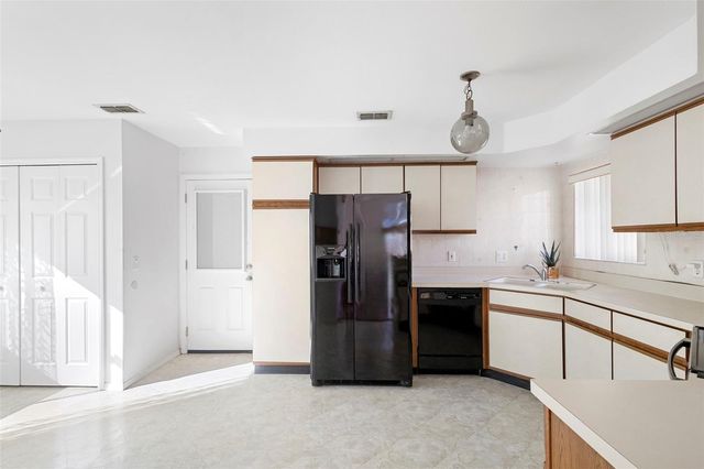 1530 LARKS NEST COURT, Orlando, FL 32824