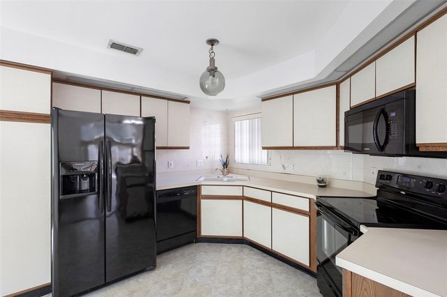 1530 LARKS NEST COURT, Orlando, FL 32824