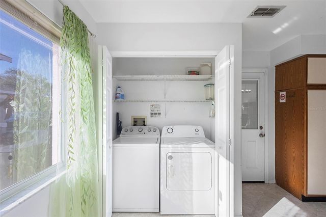 1530 LARKS NEST COURT, Orlando, FL 32824