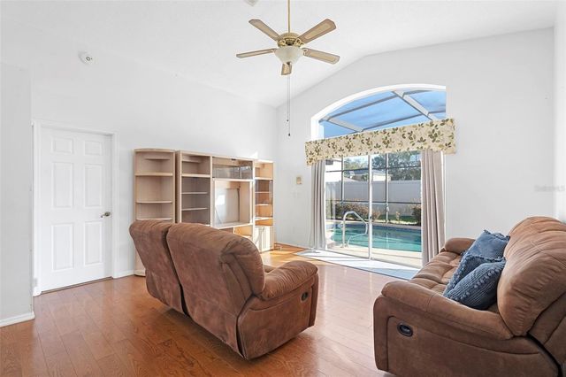 1530 LARKS NEST COURT, Orlando, FL 32824