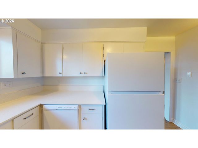 2145 WEBB St, West Linn, OR 97068