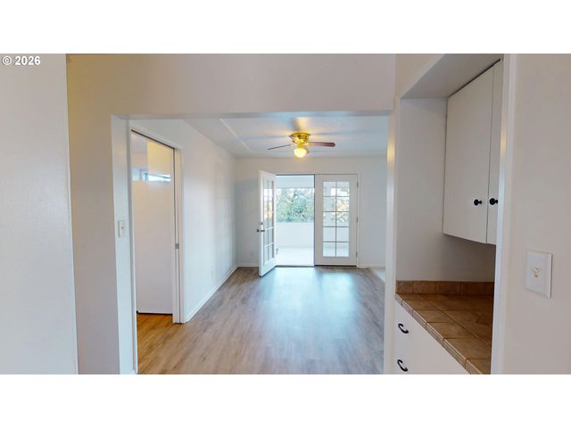 2145 WEBB St, West Linn, OR 97068