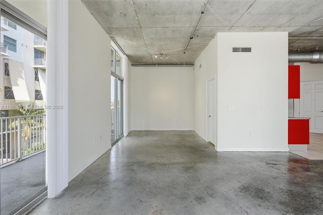 2100 Van Buren Street 319, Hollywood, FL 33020
