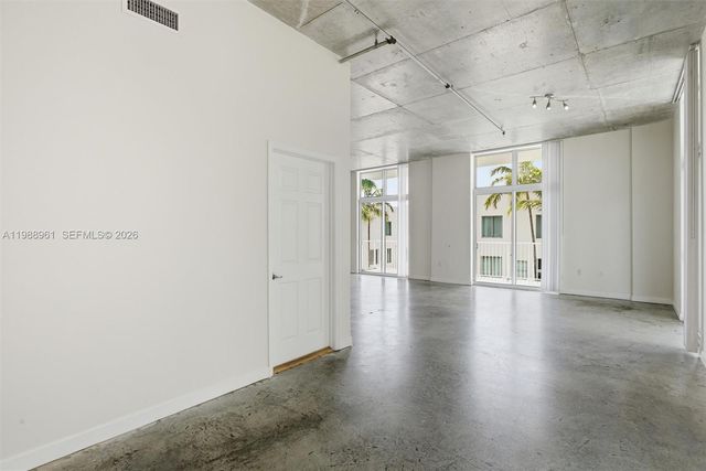 2100 Van Buren Street 319, Hollywood, FL 33020