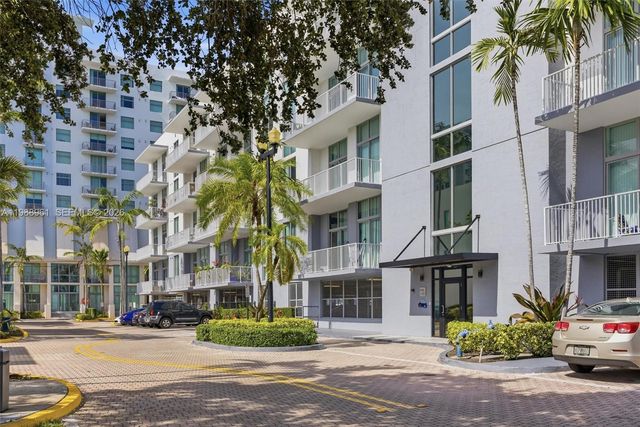 2100 Van Buren Street 319, Hollywood, FL 33020