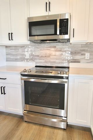 10 Salisbury Hill Blvd 75, Worcester, MA 01609