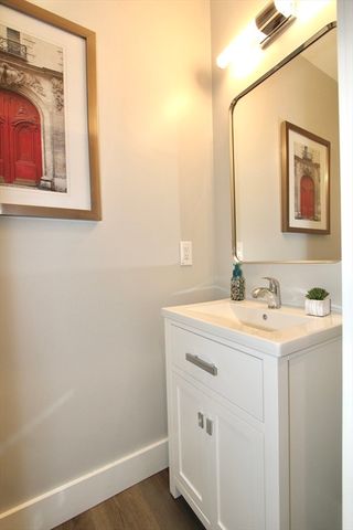 10 Salisbury Hill Blvd 75, Worcester, MA 01609