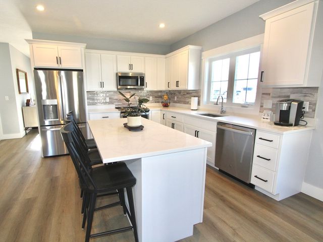 10 Salisbury Hill Blvd 75, Worcester, MA 01609