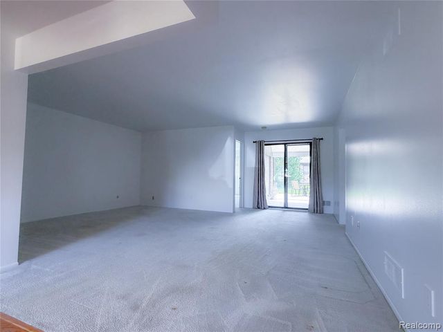 20342 Pine Meadow Drive, Clinton Township, MI 48036