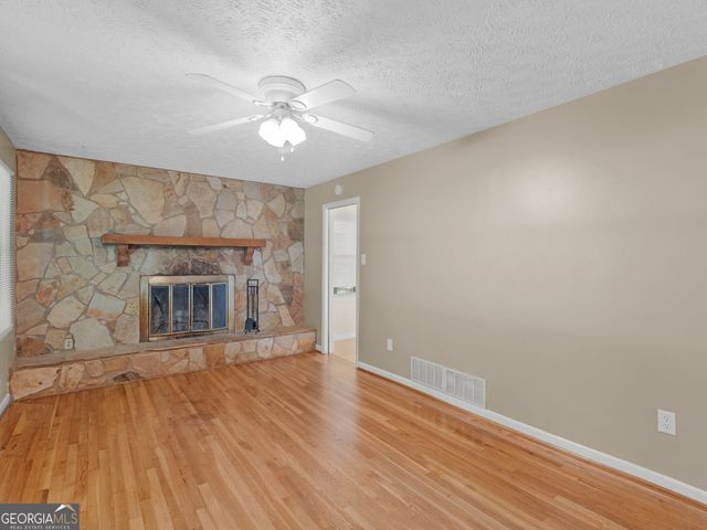 100 Homestead Place, Rex, GA 30273