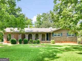 100 Homestead Place, Rex, GA 30273