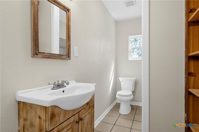 132 Key Lane, Eddy, TX 76524