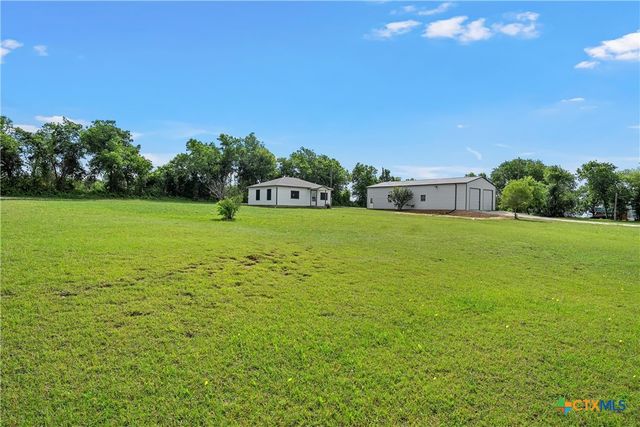 132 Key Lane, Eddy, TX 76524