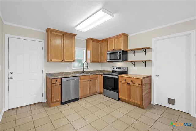 132 Key Lane, Eddy, TX 76524