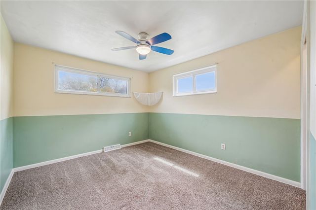 4137 Cambridge, Hempfield Twp, PA 15642
