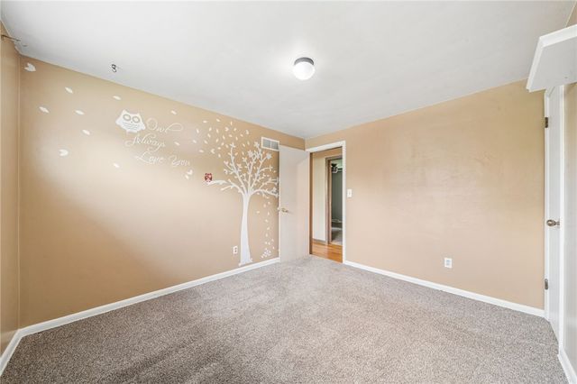 4137 Cambridge, Hempfield Twp, PA 15642