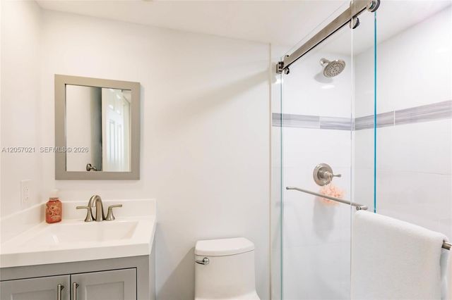 1586 S Ocean Ln 125, Fort Lauderdale, FL 33316