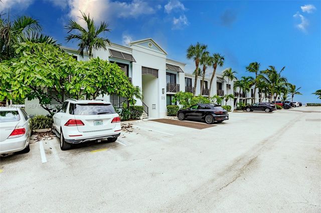 1586 S Ocean Ln 125, Fort Lauderdale, FL 33316