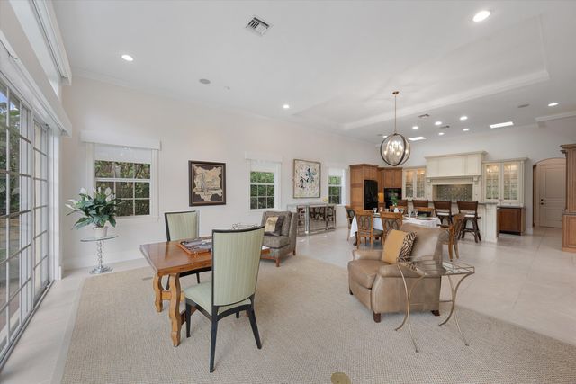 113 Caballo Lane, Jupiter, FL 33458