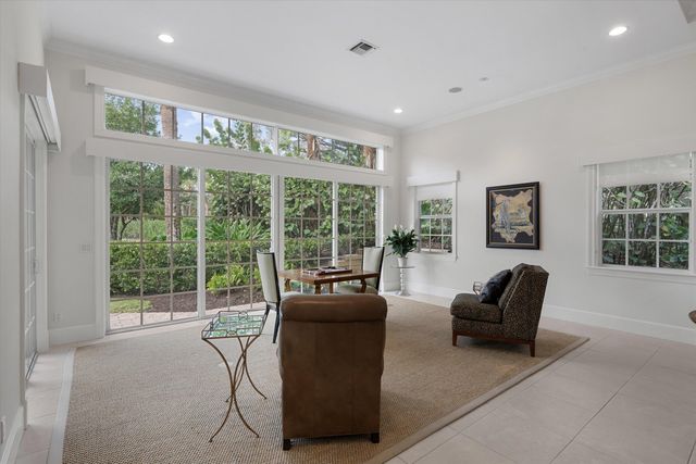 113 Caballo Lane, Jupiter, FL 33458