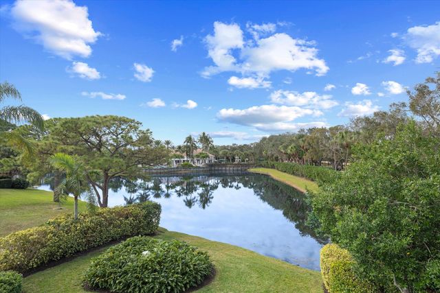 113 Caballo Lane, Jupiter, FL 33458