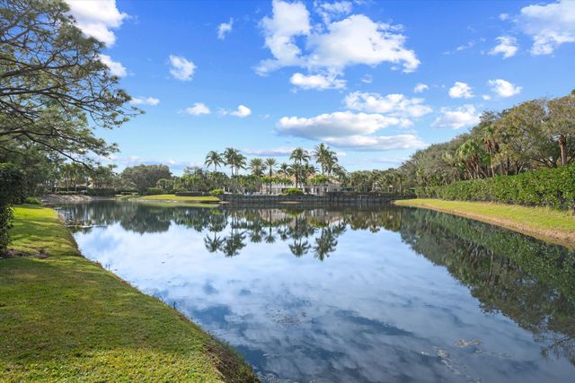113 Caballo Lane, Jupiter, FL 33458
