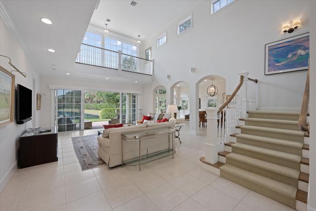 113 Caballo Lane, Jupiter, FL 33458